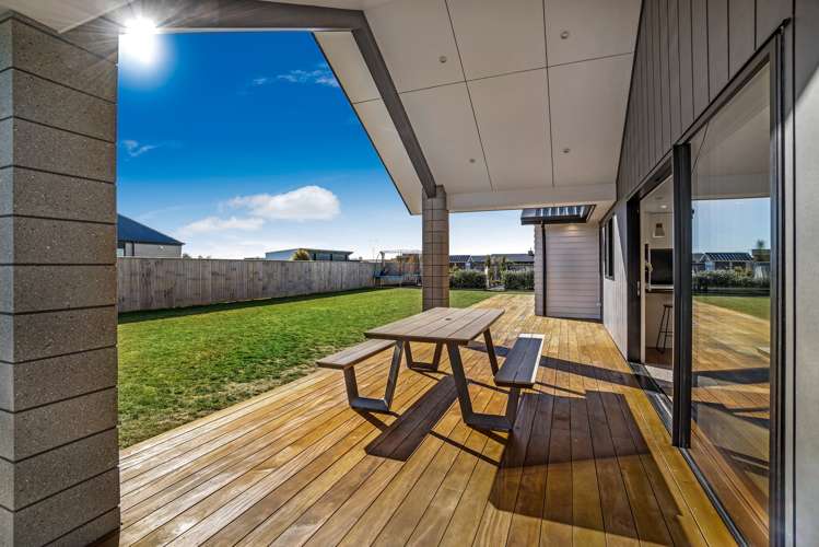 90 Kingsdowne Drive West Melton_23