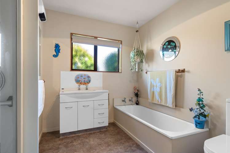 1/7 Fergusson Street Stoke_13