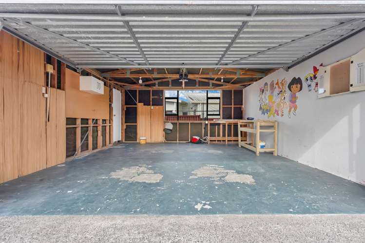 2/81 Harmel Road Glendene_15