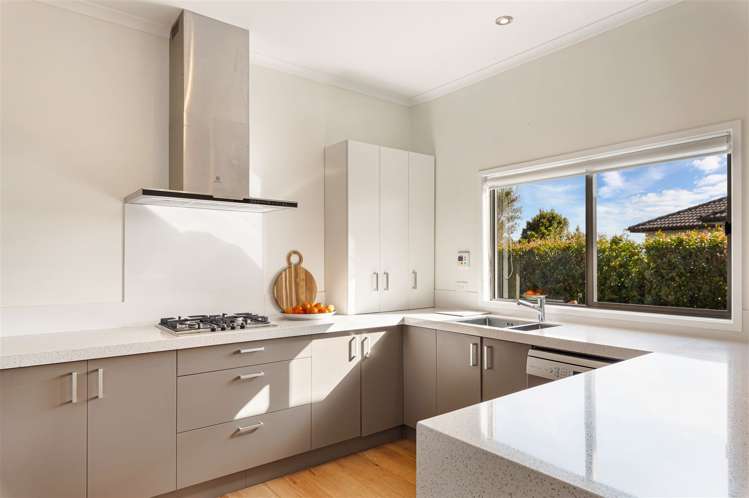 10 Seamount Drive Red Beach_7