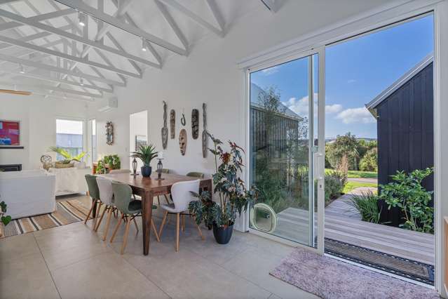 5 Liberty Place Cooks Beach_2