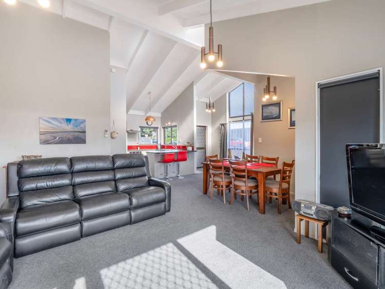 6 Campbell Street Whanganui Centre_24