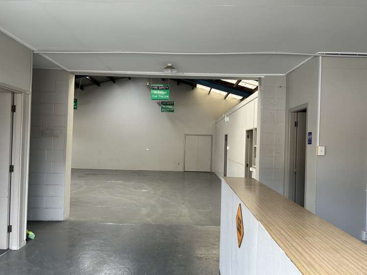 Unit 1/536 Kaikorai Valley Road Kenmure_5