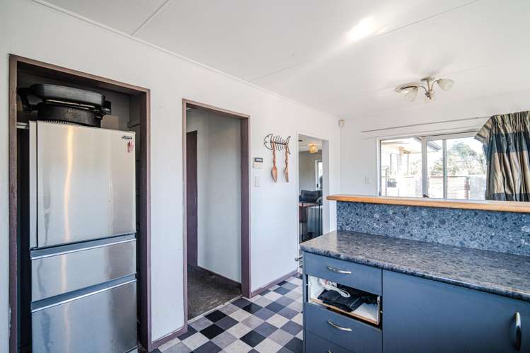 14 Stonehaven Street Flaxmere_5