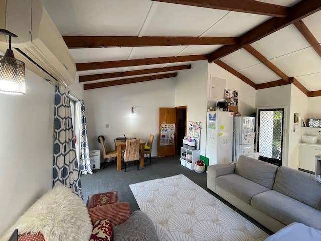 6 Colombo Court Masterton_1