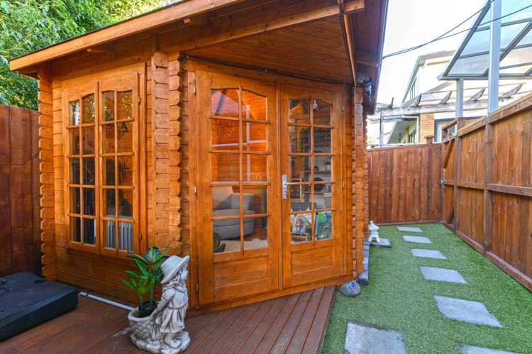 1/52 Simmental Crescent Somerville_35