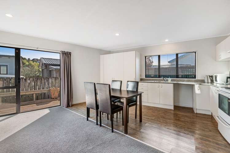 2/100 Brightside Road Stanmore Bay_6