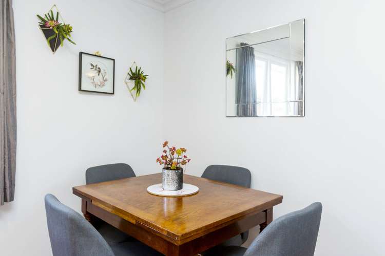 1/32 Bay Street Petone_7