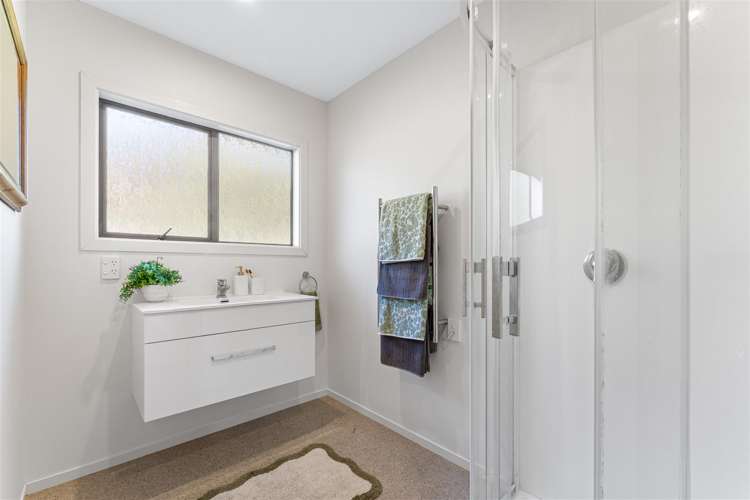 1/12 Farnham Drive Richmond_11