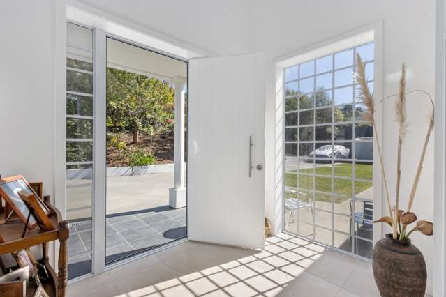 115 Kent Terrace Taradale_2