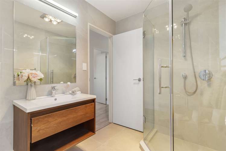 39 Lisnoble Road Flat Bush_37