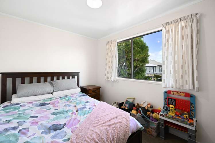 29 Odlin Crescent Nawton_7