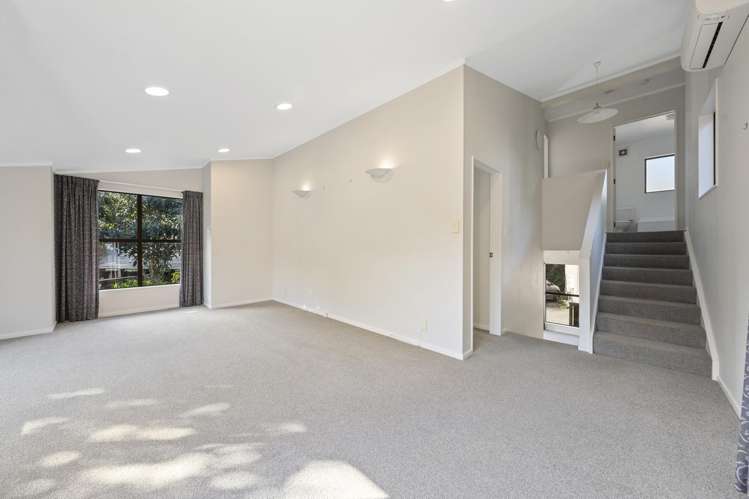 1/58 James Evans Drive Northcote_11