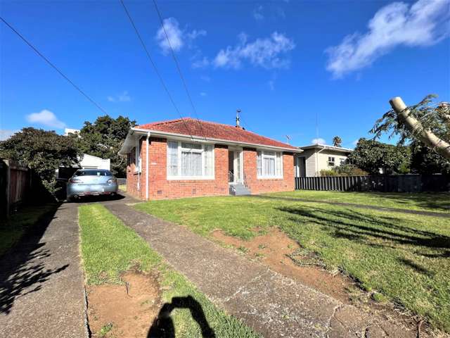 2 Bedoorm Standalone House in Panmure