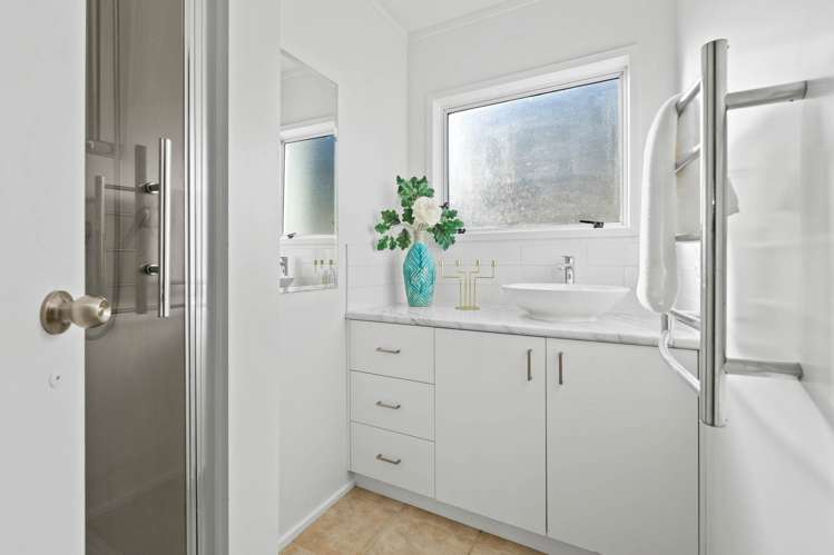 2/2/3 Ronald Macken Place Windsor Park_18