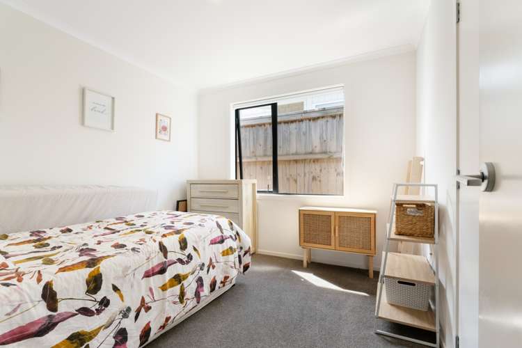 48 Puhirake Crescent Pyes Pa_18