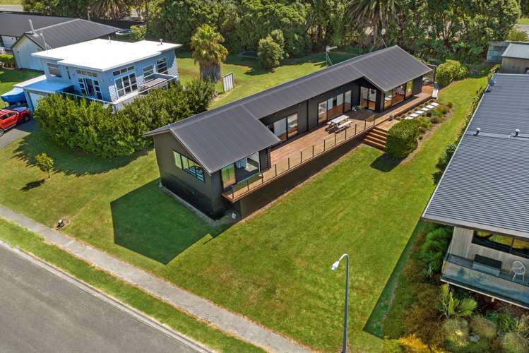 13 Sandy Cove Wainui_26