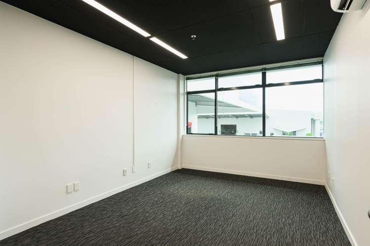 Level 1,58 Hazeldean Road Addington_18