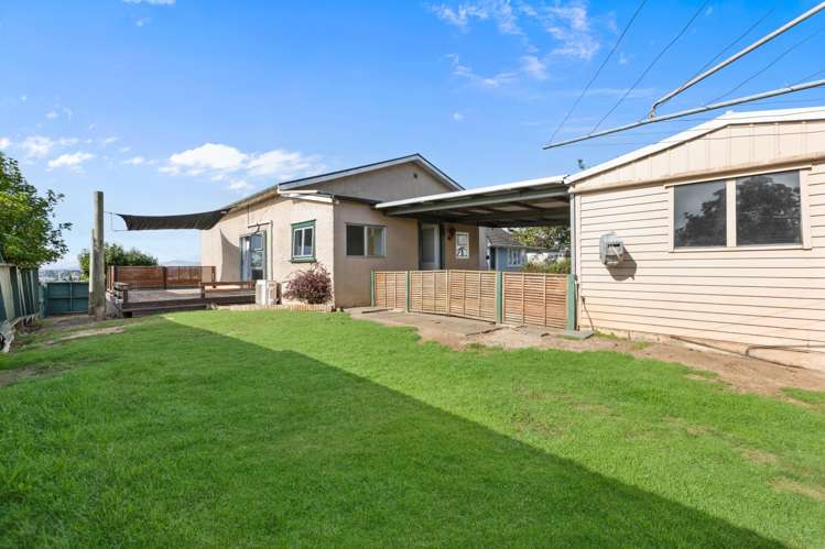 2 Terrace Avenue_0
