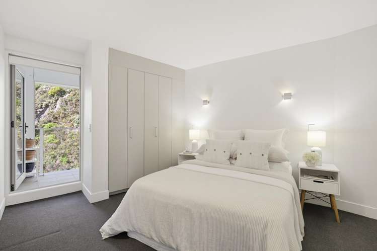 17/370 Oriental Parade Oriental Bay_10