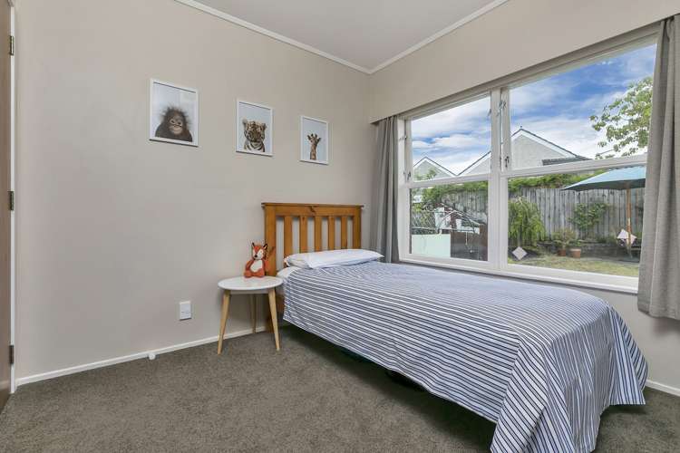 1/5 Stott Avenue Birkdale_9