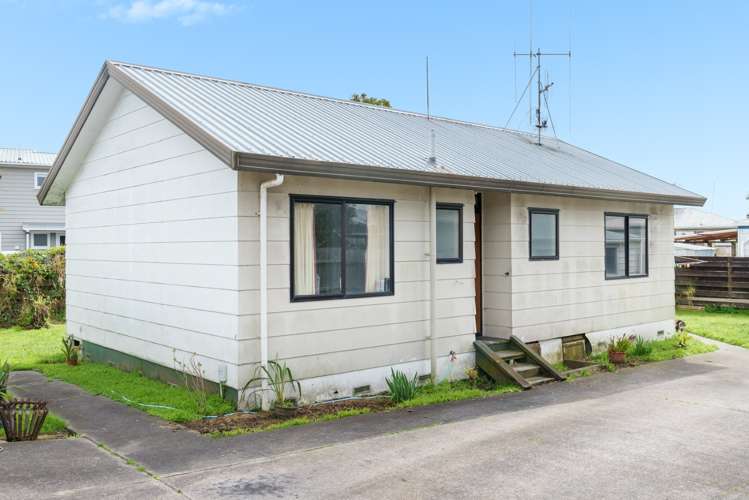 8a Lyn Grove Papamoa_7