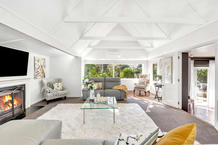 281 Point View Drive East Tamaki Heights_6