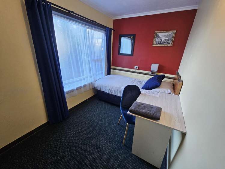 Address withheld Franz Josef_9