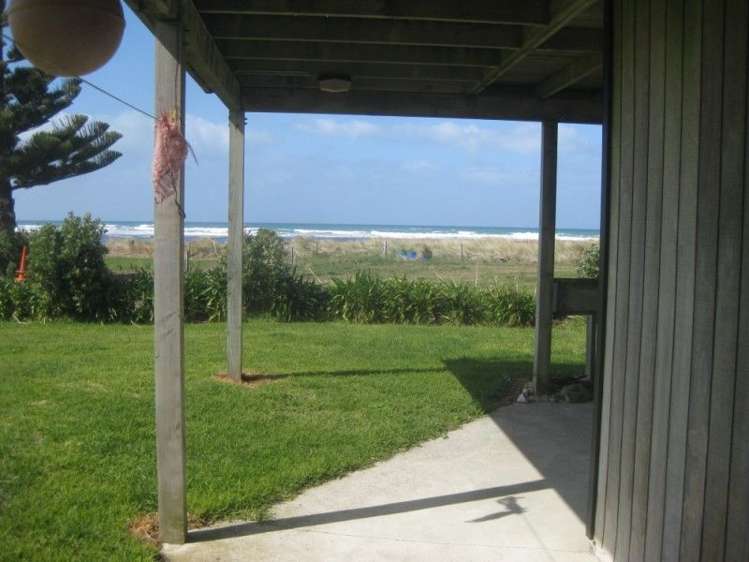 75b Akitio Esplanade Pongaroa_13