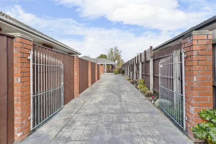 2/66 Dunedin Street Redwood_24