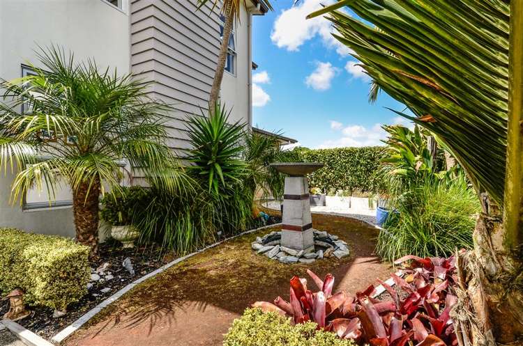 2 Lemon Grove Lane Greenhithe_6