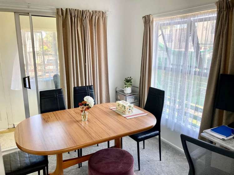 1/47 Kenderdine Road Papatoetoe_2