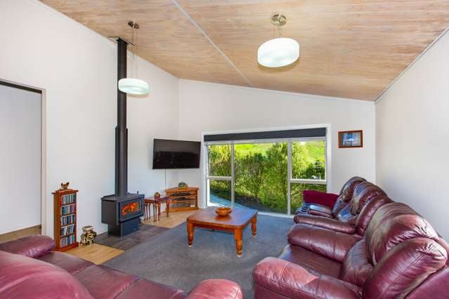 2c Puka Place Raglan_3