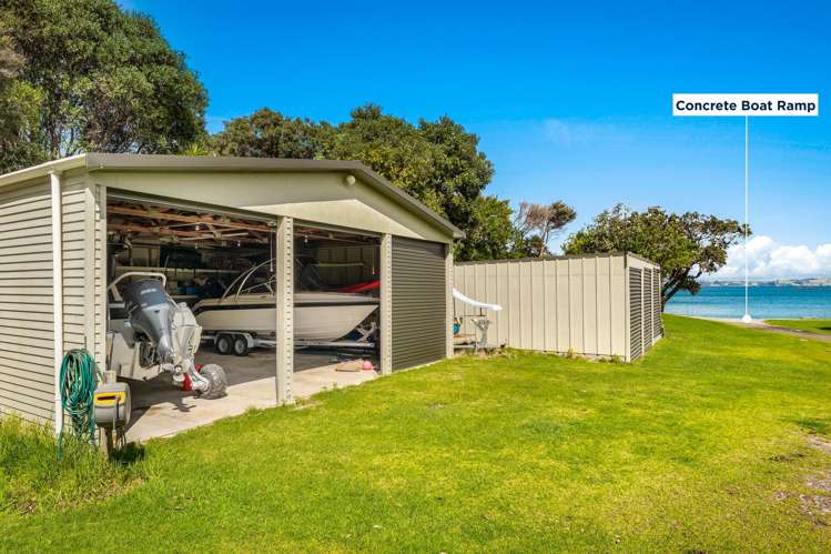 Cabin 10, 1116 Takatu Road Matakana_34