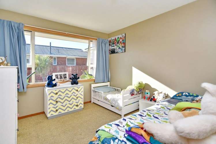92 Frensham Crescent Woolston_12