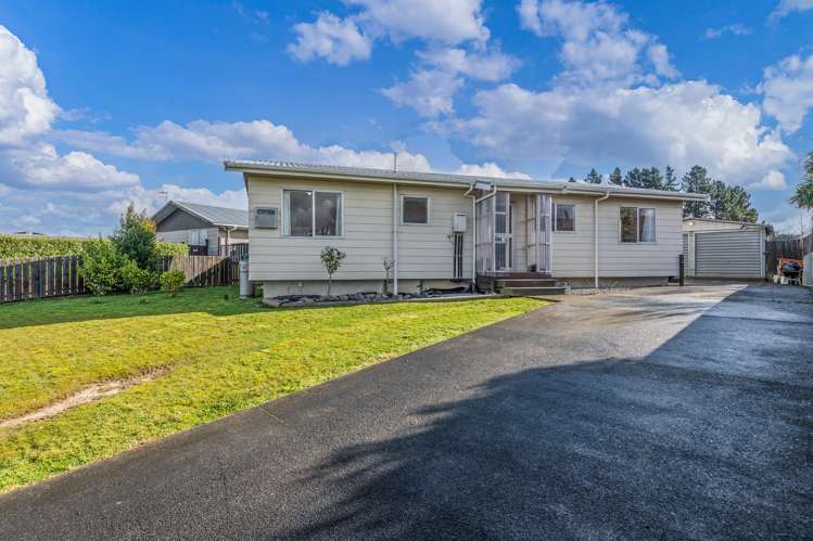 26 Barton Street Marton_13