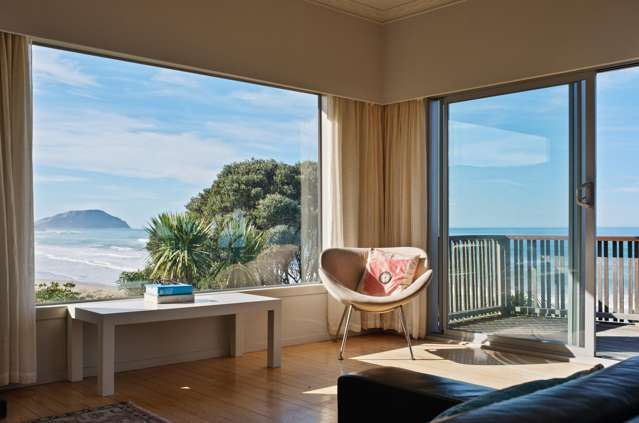 Pure Beachfront Bliss –  on Wainui Beach
