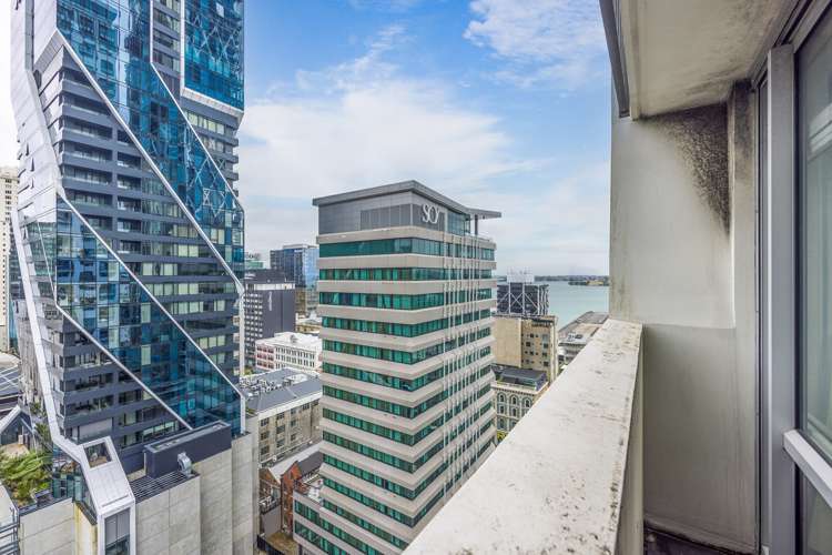 15j/16 Gore Street Auckland Central_11