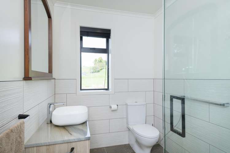 107 Somerton Road Makauri_13