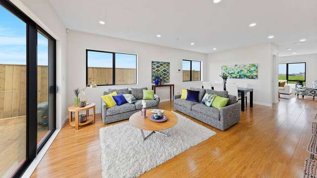 22 Urney Drive Flat Bush_2