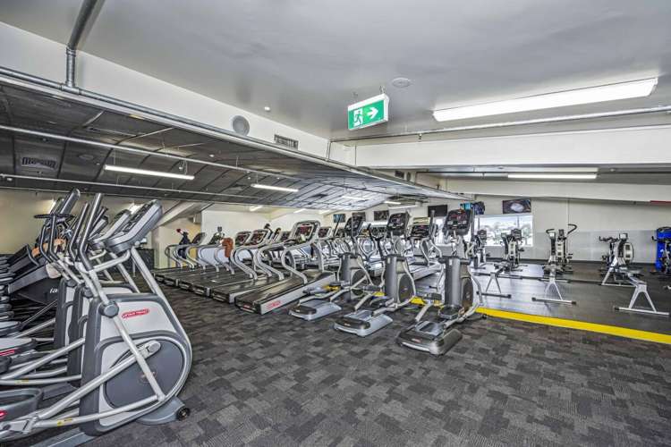 Units 12 & 16, 170 Wairau Road Wairau Valley_6