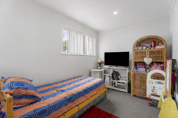 2/16 Boyd Avenue Royal Oak_10