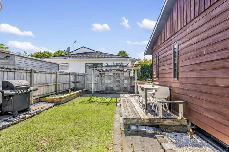 22 Albatross Road Red Beach_19