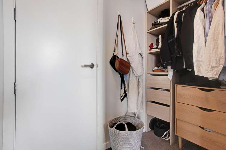 302/1 Enfield Street Mount Eden_16