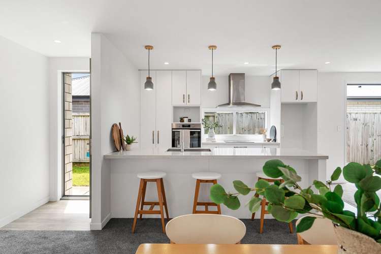 7 Taioma Close Papamoa_2