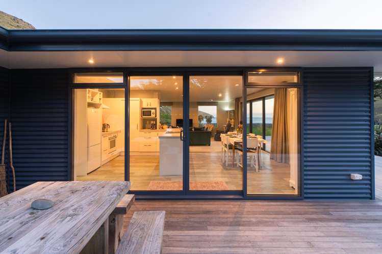 904 Te Oka Bay Road Little River_33