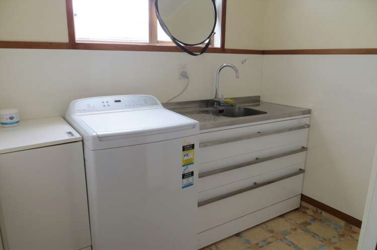 26 Aroha View Avenue Te Aroha_14