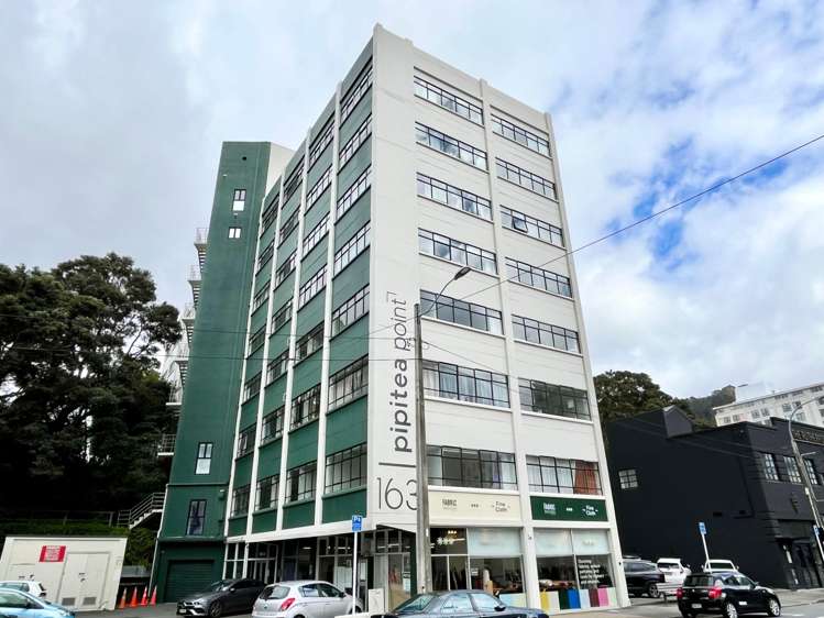  3B/163 Thorndon Quay Thorndon_24
