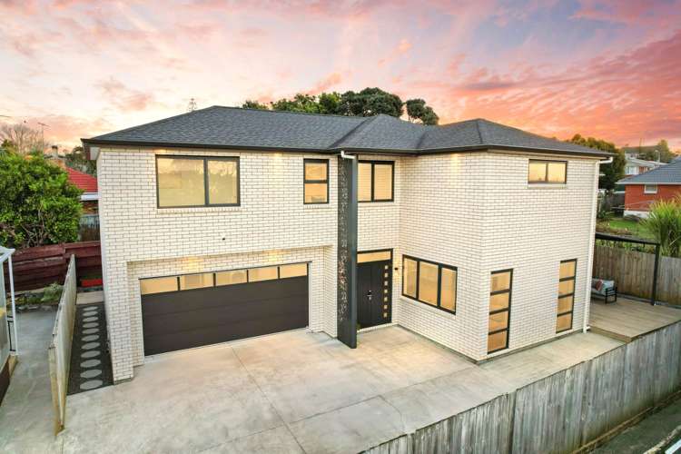 17a Ussher Place Pakuranga Heights_0