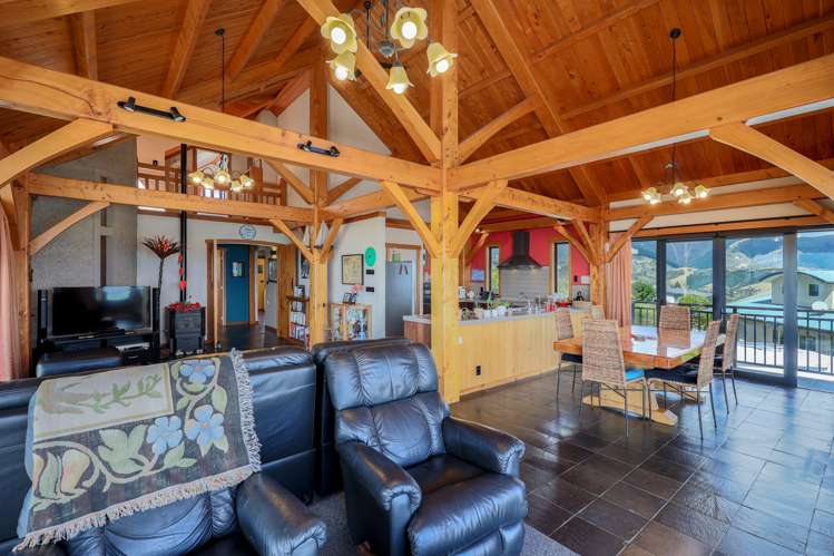 9 Commodore Place Britannia Heights_8